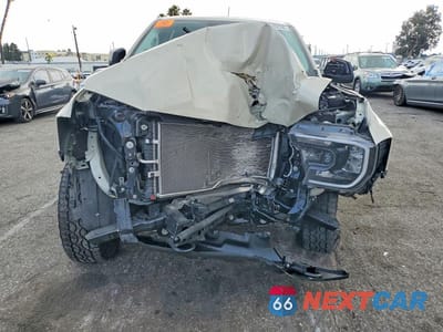 Piąte zdjęcie samochodu w środku: 2025 FORD RANGER XLT VIN:1FTER4HH7SLE13645 - miniatura