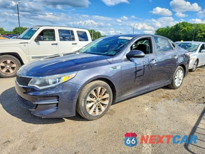 2017 KIA OPTIMA LX 5XXGT4L37HG123792 - główne zdjęcie licytacji z USA - miniatura