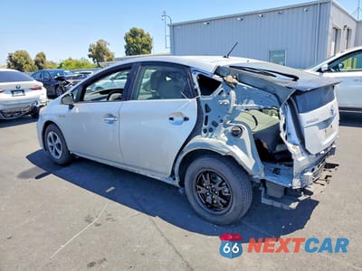 Drugie zdjęcie samochodu z przodu: 2012 TOYOTA PRIUS TWO VIN:JTDKN3DU4C5461301 - miniatura