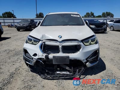 Piąte zdjęcie samochodu w środku: 2022 BMW X1 SDRIVE28I VIN:WBXJG7C08N5U49380 - miniatura