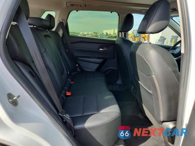 Zdjęcie 11 z 14 samochodu: 2024 NISSAN ROGUE SV VIN:JN8BT3BA3RW351376 - miniatura