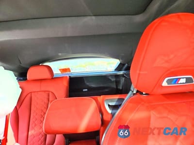 Zdjęcie 10 z 14 samochodu: 2024 BMW X4 M VIN:5YM23EC01R9U35960 - miniatura
