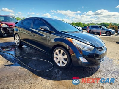 Czwarte zdjęcie samochodu z boku: 2011 HYUNDAI ELANTRA LIMITED VIN:5NPDH4AE2BH049816 - miniatura