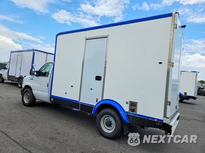 Drugie zdjęcie samochodu z przodu: 2023 FORD E350 REFRIGERATED BOX TRUCK VIN:1FDWE3FKXPDD14744 - miniatura