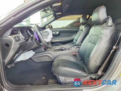 Zdjęcie 7 z 12 samochodu: 2019 FORD MUSTANG VIN:1FATP8UH9K5179304 - miniatura