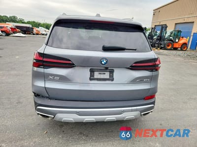Zdjęcie 6 z 13 samochodu: 2025 BMW X5 XDRIVE50E VIN:5UX43EU08S9X01012 - miniatura