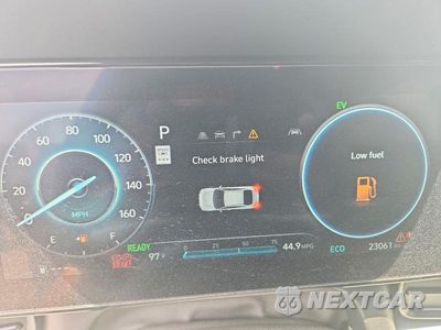 Zdjęcie 9 z 12 samochodu: 2025 HYUNDAI ELANTRA LIMITED VIN:KMHLN4DJ1SU142227 - miniatura