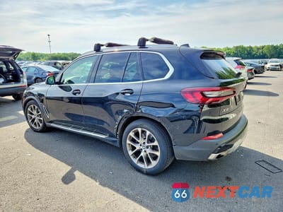 Drugie zdjęcie samochodu z przodu: 2021 BMW X5 XDRIVE40I VIN:5UXCR6C03M9E57406 - miniatura