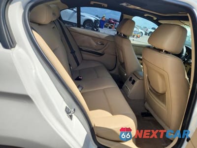 Zdjęcie 10 z 12 samochodu: 2007 BMW 328 I VIN:WBAVA37577NL11120 - miniatura