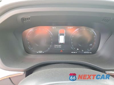 Zdjęcie 9 z 13 samochodu: 2020 VOLVO XC60 T5 MOMENTUM VIN:YV4102RKXL1601447 - miniatura