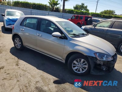 Czwarte zdjęcie samochodu z boku: 2017 VOLKSWAGEN GOLF S VIN:3VW217AU3HM025318 - miniatura