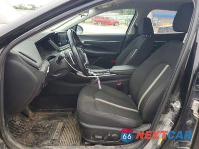 Zdjęcie 7 z 13 samochodu: 2022 HYUNDAI SONATA HYBRID SEL VIN:KMHL34JJ5NA038338 - miniatura