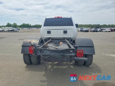 Zdjęcie 6 z 12 samochodu: 2015 RAM 3500 VIN:3C7WRTCL9FG592898 - miniatura