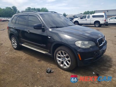 Czwarte zdjęcie samochodu z boku: 2012 BMW X5 XDRIVE35I VIN:5UXZV4C57CL747393 - miniatura