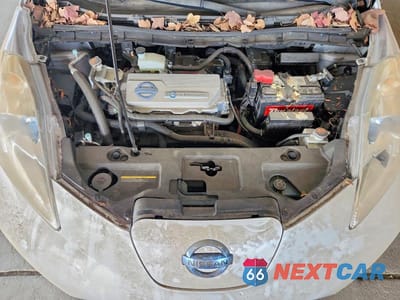 Zdjęcie 11 z 13 samochodu: 2012 NISSAN LEAF SV VIN:JN1AZ0CP3CT024429 - miniatura