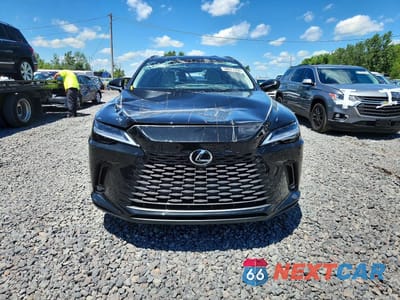 Piąte zdjęcie samochodu w środku: 2026 LEXUS RX 450H+ LUXURY VIN:JTJCJMGA0T2037152 - miniatura
