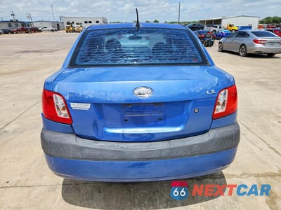 Zdjęcie 6 z 12 samochodu: 2006 KIA RIO LX AUTOMATIC VIN:KNADE123X66121864 - miniatura
