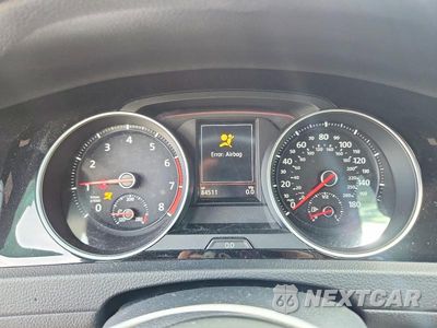 Zdjęcie 9 z 12 samochodu: 2019 VOLKSWAGEN GTI S VIN:3VW5T7AU6KM011413 - miniatura