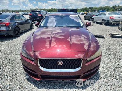 Piąte zdjęcie samochodu w środku: 2017 JAGUAR XE VIN:SAJAR4BG9HA972697 - miniatura
