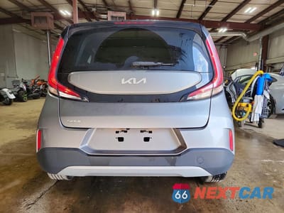 Zdjęcie 6 z 13 samochodu: 2023 KIA SOUL LX VIN:KNDJ23AU3P7877472 - miniatura