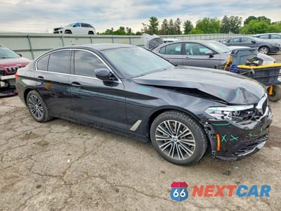 Czwarte zdjęcie samochodu z boku: 2020 BMW 530 XI VIN:WBAJR7C04LCE45262 - miniatura