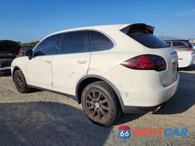 Drugie zdjęcie samochodu z przodu: 2011 PORSCHE CAYENNE VIN:WP1AA2A20BLA04353 - miniatura