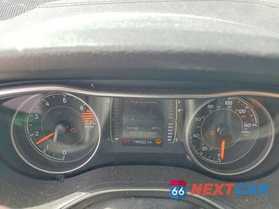 Zdjęcie 9 z 12 samochodu: 2019 JEEP CHEROKEE LATITUDE VIN:1C4PJMCB1KD315529 - miniatura
