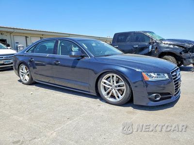 Czwarte zdjęcie samochodu z boku: 2017 AUDI A8 L QUATTRO VIN:WAU43AFD4HN003780 - miniatura
