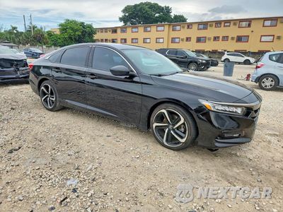 Czwarte zdjęcie samochodu z boku: 2018 HONDA ACCORD SPORT VIN:1HGCV1F36JA160869 - miniatura