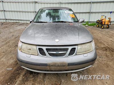 Piąte zdjęcie samochodu w środku: 1995 SAAB 900 VIN:YS3EB49E523041904 - miniatura