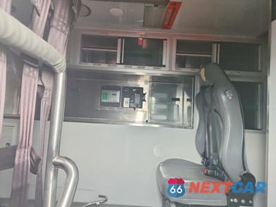 Zdjęcie 11 z 13 samochodu: 2017 FORD F550 SUPER DUTY VIN:1FD0X5HT9HED73071 - miniatura