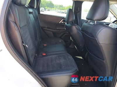 Zdjęcie 11 z 13 samochodu: 2022 MITSUBISHI OUTLANDER SE VIN:JA4J3UA89NZ087045 - miniatura