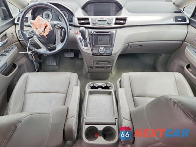 Zdjęcie 8 z 12 samochodu: 2016 HONDA ODYSSEY TOURING VIN:5FNRL5H9XGB060474 - miniatura