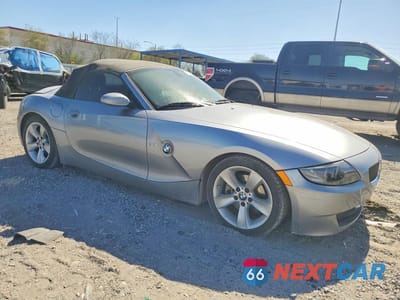 Czwarte zdjęcie samochodu z boku: 2007 BMW Z4 3.0 VIN:4USBU33537LW71560 - miniatura