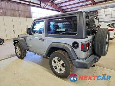 Drugie zdjęcie samochodu z przodu: 2019 JEEP WRANGLER SPORT VIN:1C4GJXAG6KW518405 - miniatura