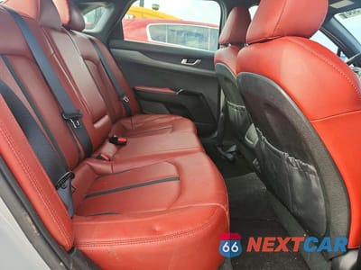 Zdjęcie 10 z 13 samochodu: 2023 KIA K5 GT LINE VIN:5XXG64J25PG214365 - miniatura
