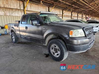 Czwarte zdjęcie samochodu z boku: 2005 FORD F150 VIN:1FTRX12W85NA20615 - miniatura
