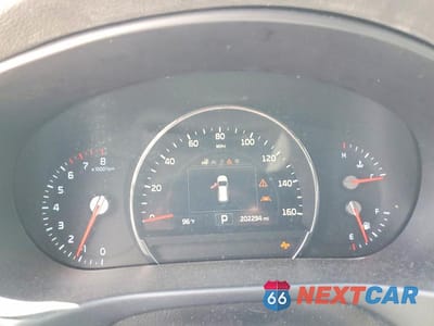 Zdjęcie 9 z 13 samochodu: 2017 KIA SORENTO EX VIN:5XYPH4A50HG306145 - miniatura