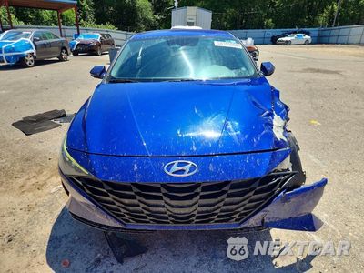 Piąte zdjęcie samochodu w środku: 2023 HYUNDAI ELANTRA SEL VIN:KMHLM4AGXPU472256 - miniatura