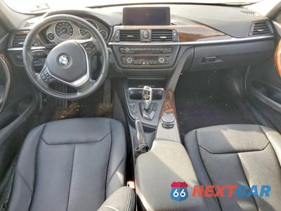 Zdjęcie 8 z 12 samochodu: 2015 BMW 328 XI SULEV VIN:WBA3B5C59FF962215 - miniatura