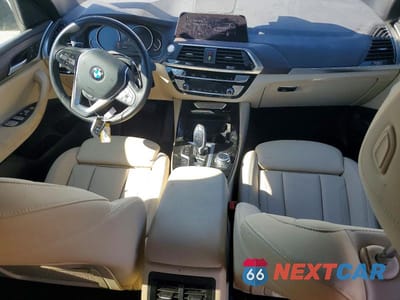 Zdjęcie 8 z 13 samochodu: 2021 BMW X3 XDRIVE30I VIN:5UXTY5C09M9F95948 - miniatura