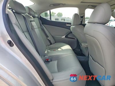 Zdjęcie 10 z 12 samochodu: 2007 LEXUS IS 250 VIN:JTHBK262072030877 - miniatura