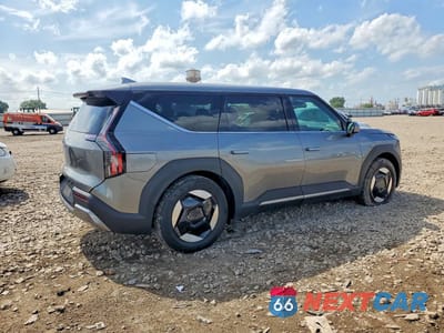 Trzecie zdjęcie samochodu z tyłu: 2024 KIA EV9 VIN:KNDAA5S28R6018902 - miniatura