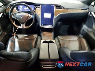 Zdjęcie 8 z 12 samochodu: 2018 TESLA MODEL S VIN:5YJSA1E25JF244333 - miniatura