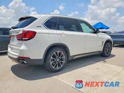 Trzecie zdjęcie samochodu z tyłu: 2017 BMW X5 XDR40E VIN:5UXKT0C33H0V97774 - miniatura