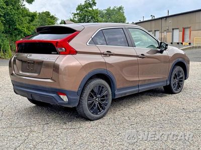 Czwarte zdjęcie samochodu z boku: 2019 MITSUBISHI ECLIPSE CROSS LE VIN:JA4AT4AA7KZ019793 - miniatura