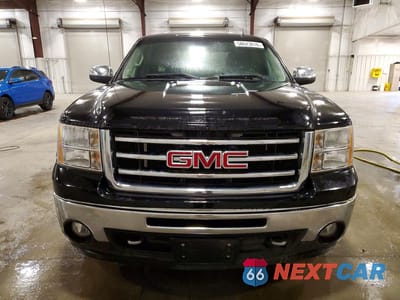 Piąte zdjęcie samochodu w środku: 2013 GMC SIERRA K1500 SLE VIN:3GTP2VE72DG368726 - miniatura