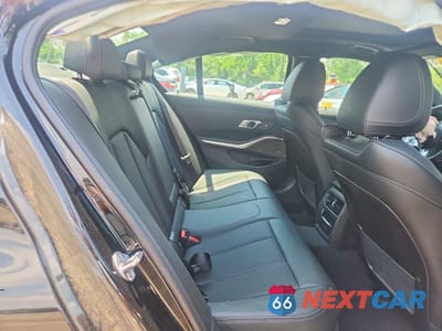 Zdjęcie 10 z 12 samochodu: 2023 BMW 330XI VIN:3MW89FF0XP8D20166 - miniatura