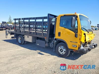 Czwarte zdjęcie samochodu z boku: 2022 ISUZU NPR HD - BOX TRUCK VIN:JALC4W163N7013233 - miniatura