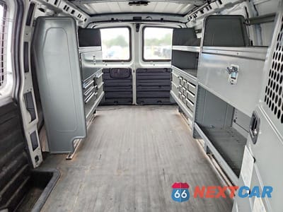 Zdjęcie 10 z 13 samochodu: 2015 CHEVROLET EXPRESS G2500 VIN:1GCWGFCF4F1275091 - miniatura